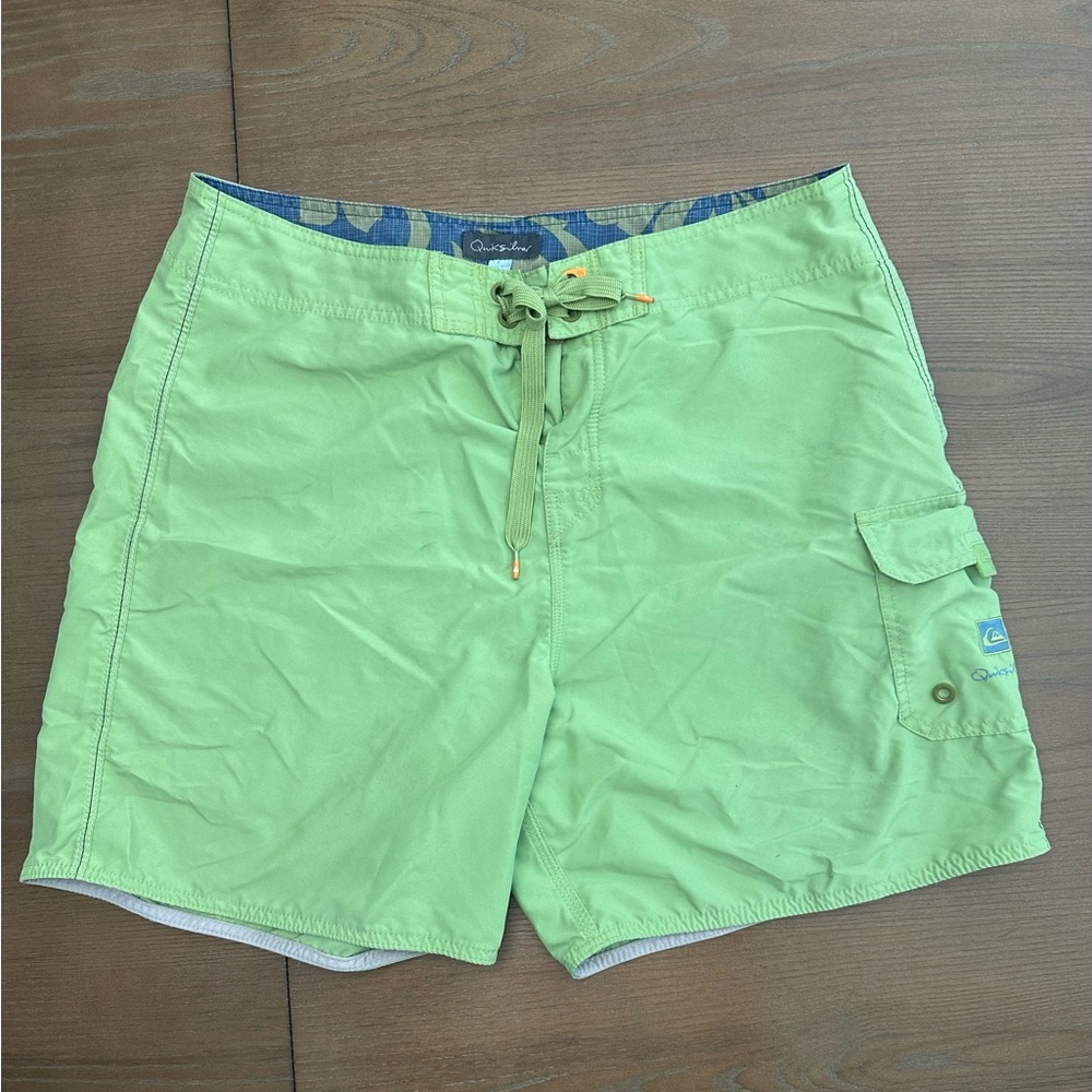 Quiksilver Green Board Shorts Quick-Dry Relaxed Fit